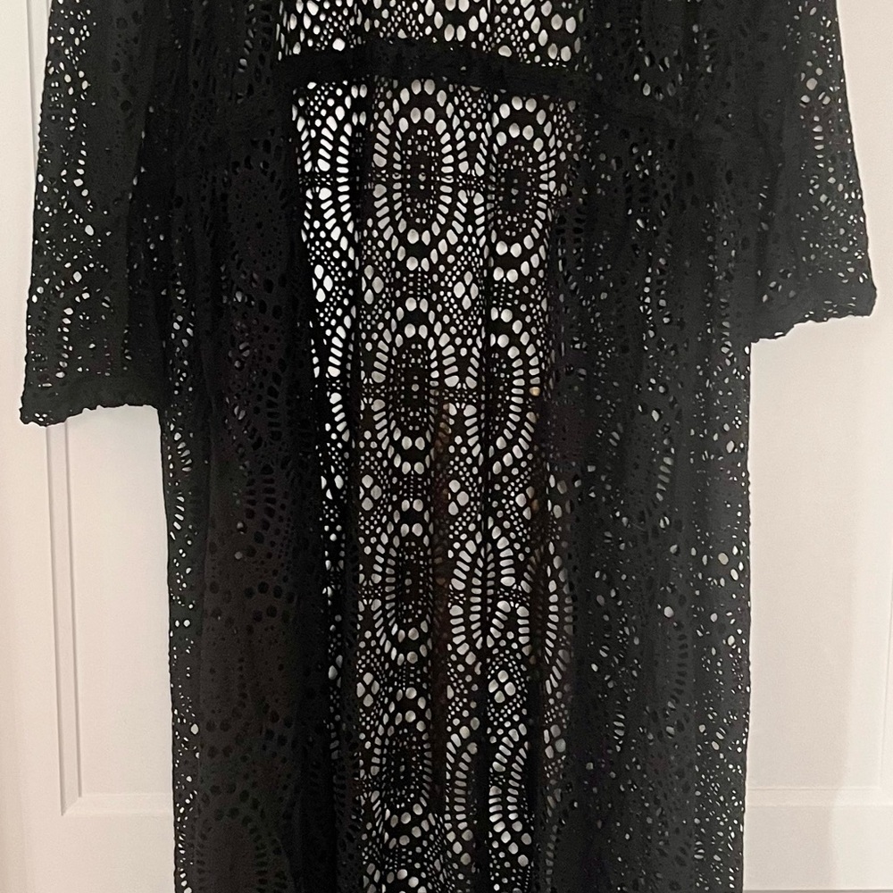CROCHET FABRIC BLACK LONG SLEEVE KIMONO COVERUP